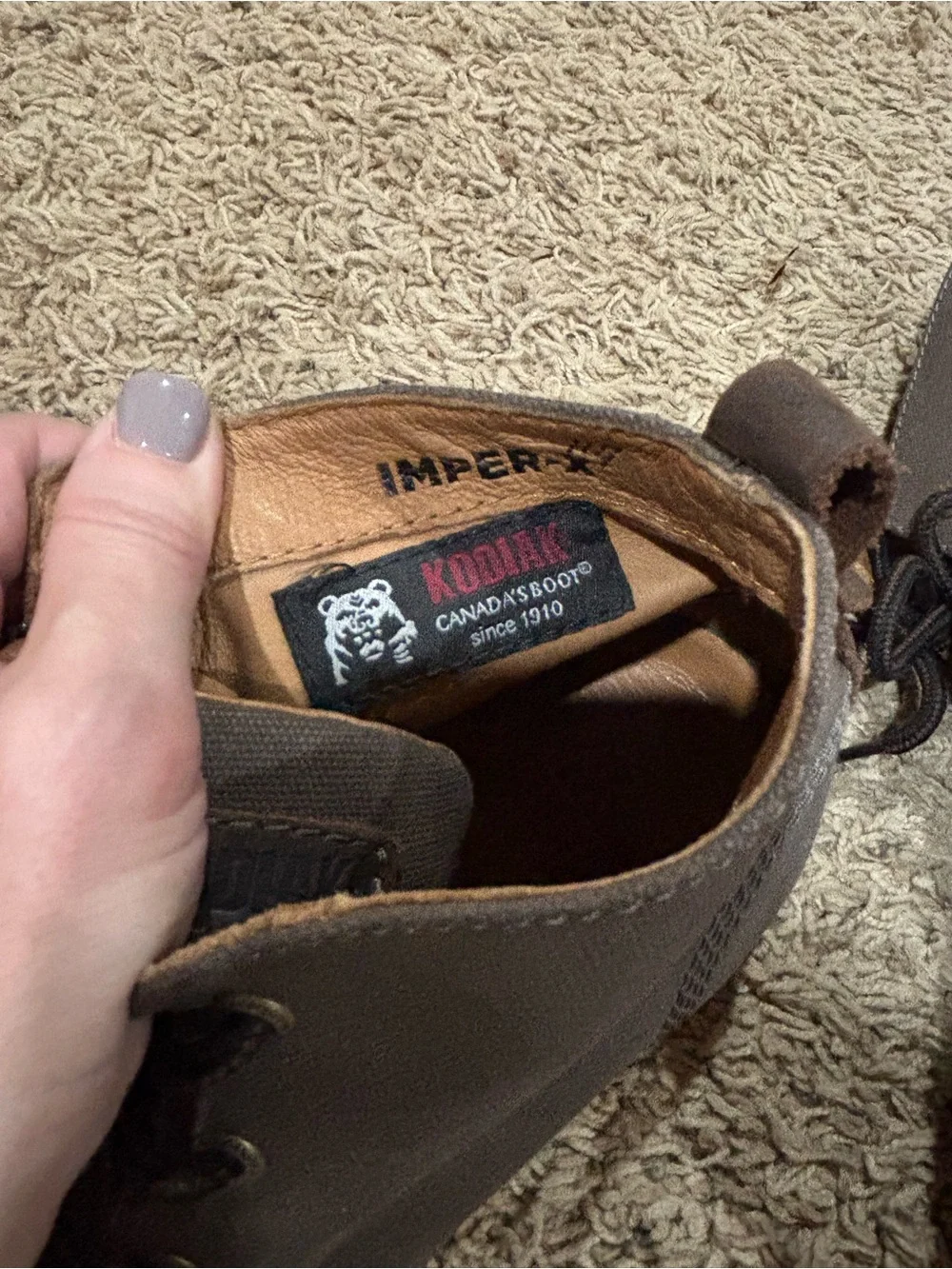 Kodiak Men's Chukka Boots in Dark Gray and Black